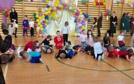 Bal karnawałowy w PSP w Chybicach 1
