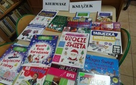 Kiermasz książek w bibliotece szkolnej w Godowie 5