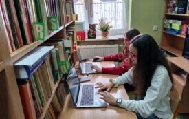 PSP Chybice- Laptopy dla uczni&oacute;w w naszej bibliotece 3