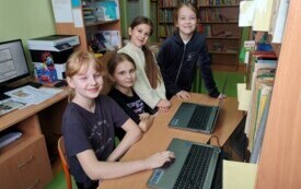 PSP Chybice- Laptopy dla uczni&oacute;w w naszej bibliotece 5