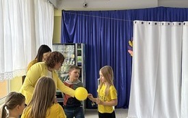 Galeria aktualności ,,Światło zamiast cienia&rdquo;- Dzień Walki z Depresją w Naszej Szkole 8