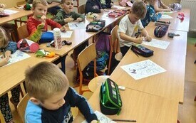 Dzień Dinozaura w przedszkolu w Chybicach 27