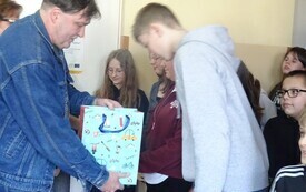 "Miary czasu", czyli jak matematyka i przyroda sama odmierza się na lekcjach w PSP w Godowie 5