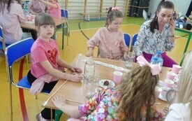 Warsztaty "Mama i C&oacute;rka" z okazji Dnia Kobiet w PSP w Godowie 37
