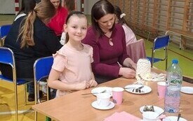 Warsztaty "Mama i C&oacute;rka" z okazji Dnia Kobiet w PSP w Godowie 51