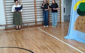 Wiosenny Pokaz Talent&oacute;w w PSP Łomno  4