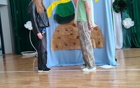 Wiosenny Pokaz Talent&oacute;w w PSP Łomno  42