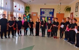 Galeria aktualności "Marzanno, Marzanno! Ty zimowa panno!- czyli koncert klas I-III na powitanie wiosny" 56