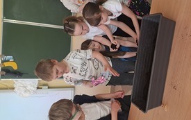 Galeria aktualności Dzień Ziemi w klasach 1-3 24