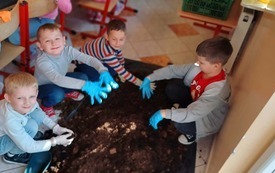 Galeria aktualności Dzień Ziemi w klasach 1-3 111