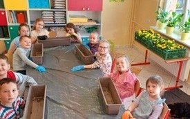 Galeria aktualności Dzień Ziemi w klasach 1-3 121