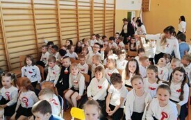Święta majowe w przedszkolu w Chybicach 3