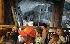 Wycieczka do Kopalni Soli w Wieliczce oraz Ogrodu Zoologicznego uczni&oacute;w klas I - III PSP w Godowie 8