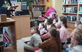Galeria aktualności Wycieczka do biblioteki 6