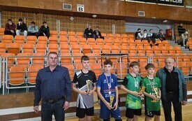Chybice tuż za podium finału wojew&oacute;dzkiego w mini siatk&oacute;wce 2