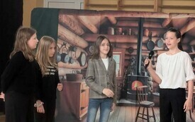 PSP Chybice- Zdrowie, ruch, energia- przedstawienie profilaktyczne! 9