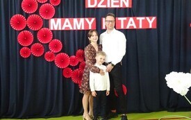 Niezapomniane chwile pełne wzruszeń i radości - Dzień Mamy i Taty w oddziałach przedszkolnych PSP w Godowie 13