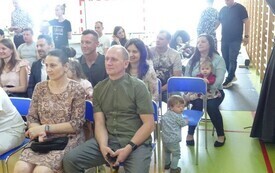 Niezapomniane chwile pełne wzruszeń i radości - Dzień Mamy i Taty w oddziałach przedszkolnych PSP w Godowie 70