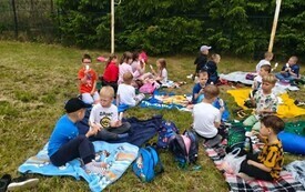 Przedszkolaki z Chybic świętują Dzień Dziecka 21