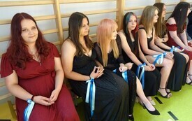 Wieczorek pożegnalny &oacute;smoklasist&oacute;w 41