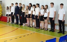 Wieczorek pożegnalny &oacute;smoklasist&oacute;w 56