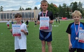 Rekordowy sezon sportowy uczni&oacute;w PSP w Chybicach &ndash; 13 medali mistrzostw wojew&oacute;dztwa! 6
