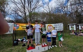 Rekordowy sezon sportowy uczni&oacute;w PSP w Chybicach &ndash; 13 medali mistrzostw wojew&oacute;dztwa! 15