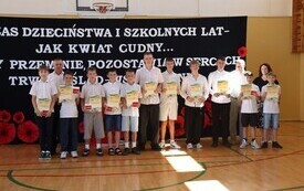 Uroczyste zakończenie roku szkolnego 2025/2026 w Publicznej Szkole Podstawowej im.  Feliksa Szczęsnego Karnickiego w Chybicach 5