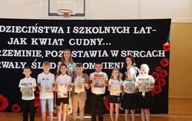 Uroczyste zakończenie roku szkolnego 2025/2026 w Publicznej Szkole Podstawowej im.  Feliksa Szczęsnego Karnickiego w Chybicach 13