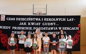 Uroczyste zakończenie roku szkolnego 2025/2026 w Publicznej Szkole Podstawowej im.  Feliksa Szczęsnego Karnickiego w Chybicach 15