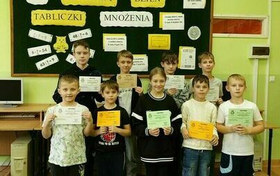 Zdjęcie do Światowy Dzień Tabliczki Mnożenia w Publicznej Szkole Podstawowej w Pawłowie