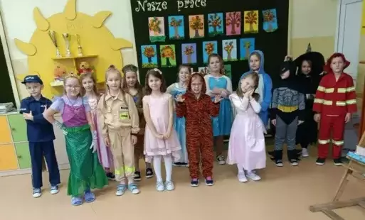 Zdjęcie do Międzynarodowy  Dzień Postaci z Bajek w PSP w Pawłowie
