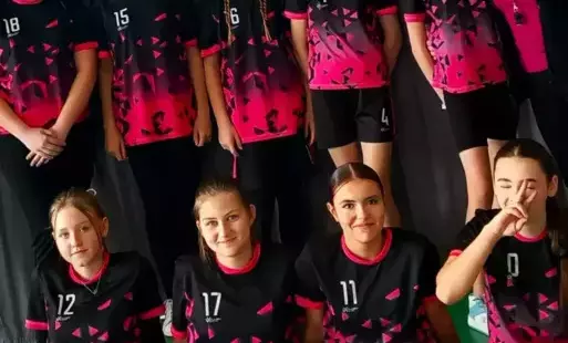 Zdjęcie do Siatkarki z PSP w Rzepinie najlepsze w gminie