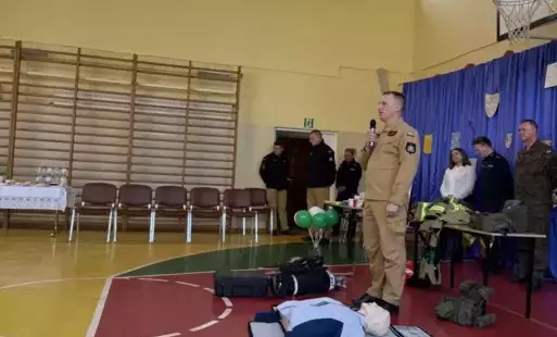 Zdjęcie do Poznajemy świat zawod&oacute;w
