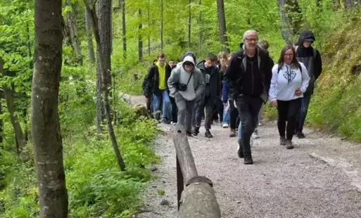 Zdjęcie do DWUDNIOWA WYCIECZKA SZKOLNA W TATRY SŁOWACKIE 