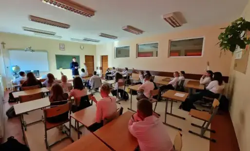 Zdjęcie do Spotkanie z policjantem bezpiecze￱stwo i odpowiedzialność