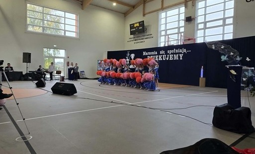 Zdjęcie do Uroczyste otwarcie hali sportowej 