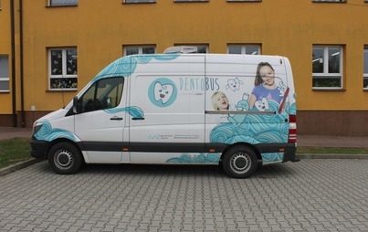 Zdjęcie do Dentobus w Gminie Pawł&oacute;w