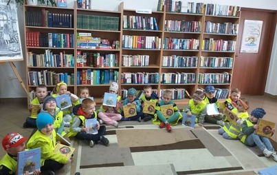 Zdjęcie do Wizyta przedszkolak&oacute;w w bibliotece