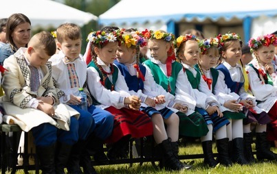 Zdjęcie do III Festiwal Tradycji i Folkloru &quot;Cztery Pory Roku&quot;