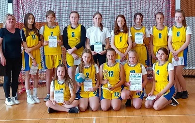 Zdjęcie do V miejsce dziewcząt z Rzepina w Finale Świętokrzyskich Igrzysk Młodzieży Szkolnej, w Mini Piłce Ręcznej 