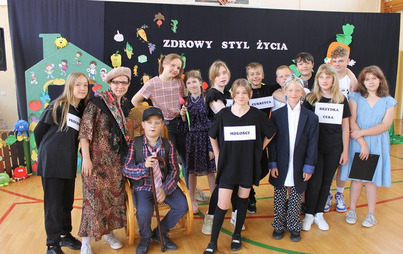 Zdjęcie do "Nikt z nas nie chce chorować, każdy pragnie zdrowie zachować" &ndash; przedstawienie profilaktyczne w PSP Chybice