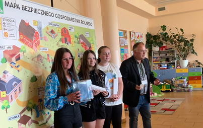 Zdjęcie do Rozstrzygnięcie XIII Og&oacute;lnopolskiego Konkursu Plastycznego dla Dzieci &ndash; edycja 2023r.  pt. ,,Bezpiecznie na wsi mamy&rdquo; 