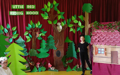 Zdjęcie do  Little Red Riding Hood