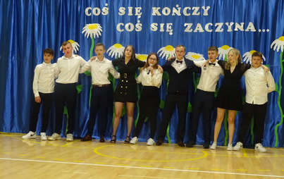 Zdjęcie do Coś się kończy, coś się zaczyna ...