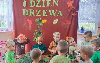 Zdjęcie do Dzień  Drzewa 