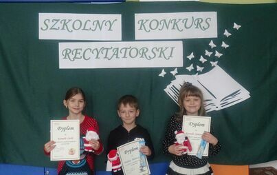 Zdjęcie do Szkolny Konkurs Recytatorski