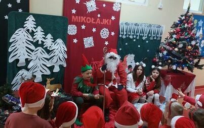 Zdjęcie do Mikołaj w przeszkolu