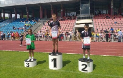 Zdjęcie do Medale dla uczni&oacute;w z Chybic 