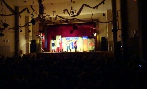 Zdjęcie do Przedstawienie teatralne "Śnieżka"
